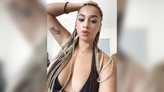 Thick and sexy girl flaunts her curves in a seductive solo cam performance.