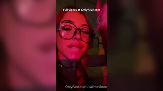 OnlyFans leak reveals a teen\'s deepthroat skills and a cum-covered facial.